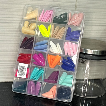 Pack of 576 Artificial Nails